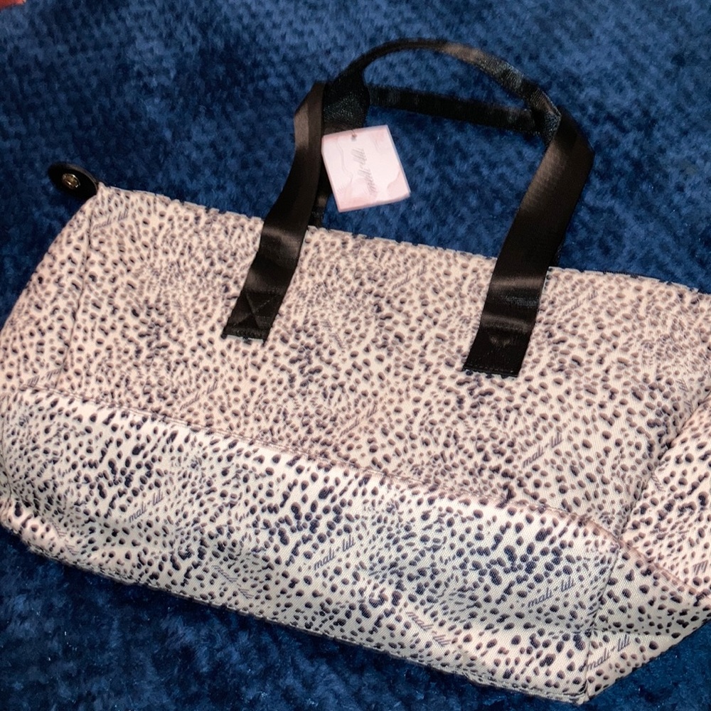 mali & lili Weekender